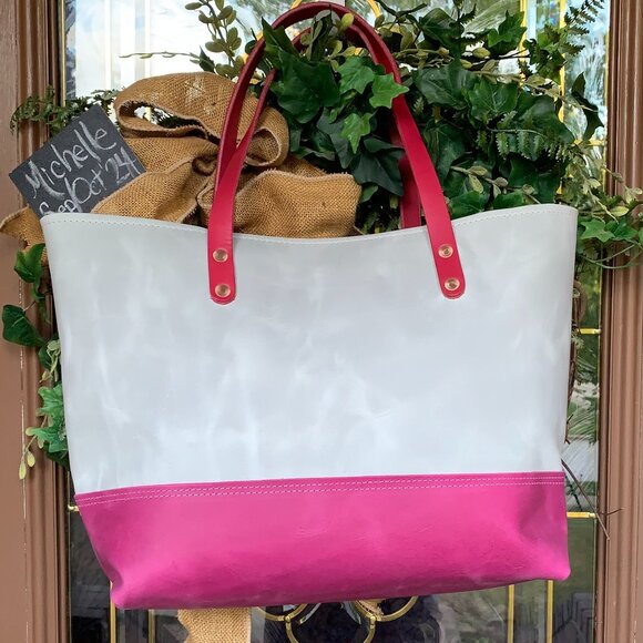 KMM & Co Pearl & Pink East West Panel Tote - Picture 3 of 7